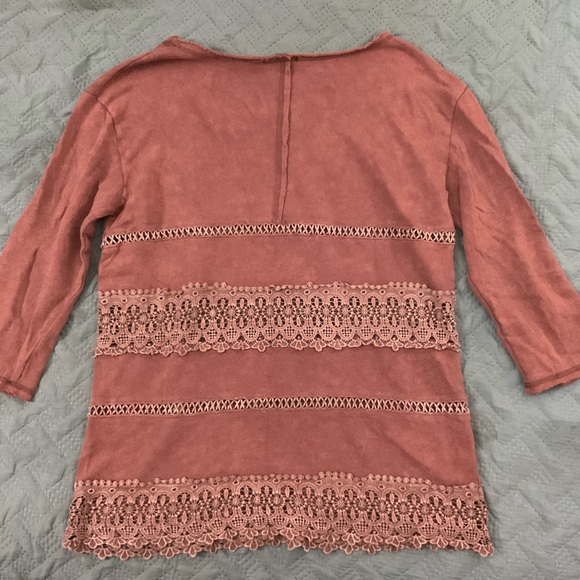 POL Lace Trim Women's Top in Dusty Pink - Picture 2 of 3